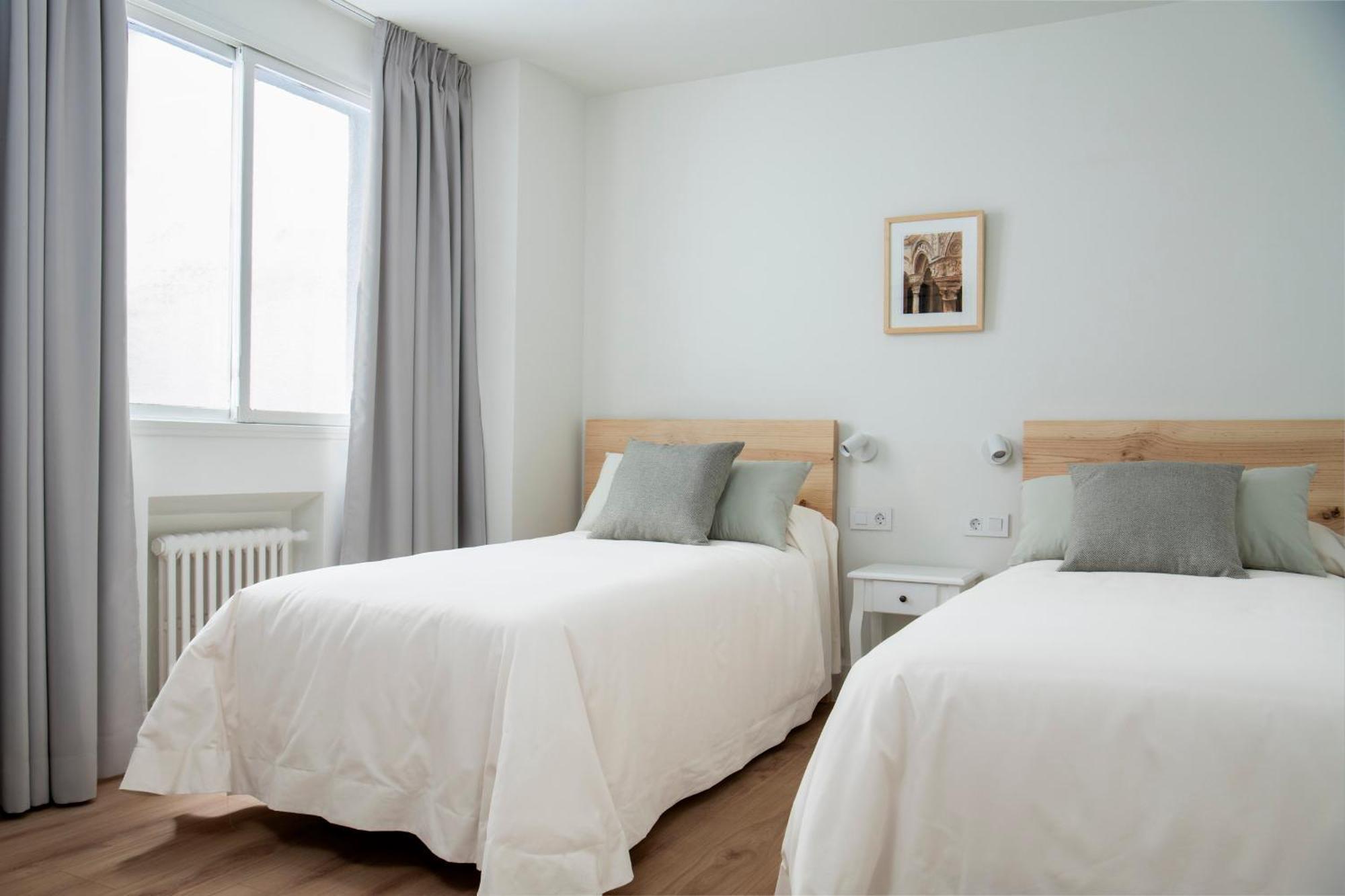 Magno Apartments Principe Севілья Екстер'єр фото